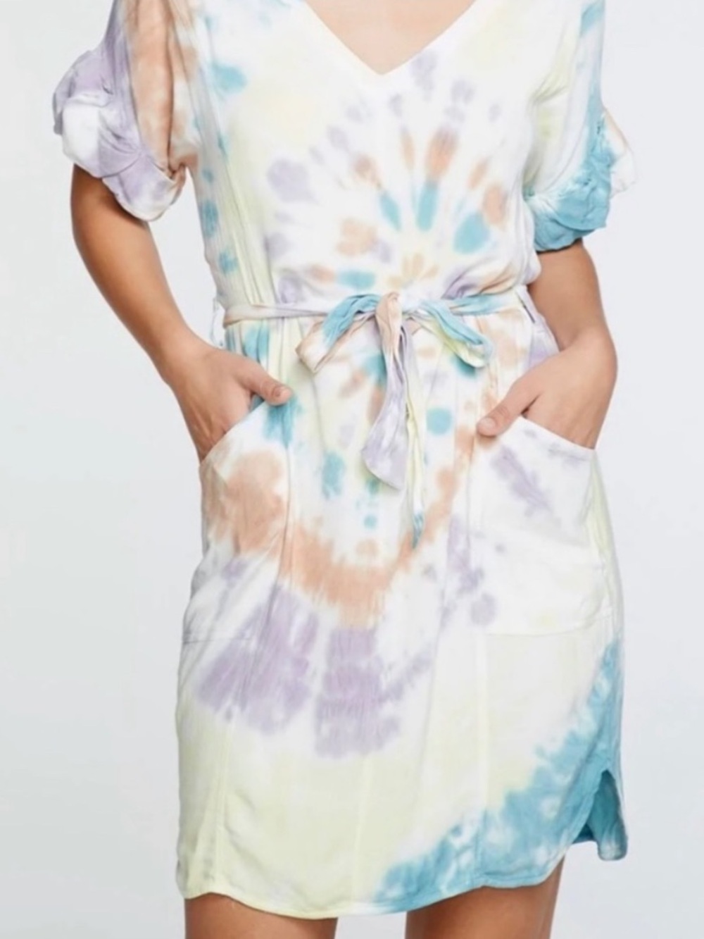 Chaser tie dye multicolored pastel loose fitting v-neck flowy tie waist dress